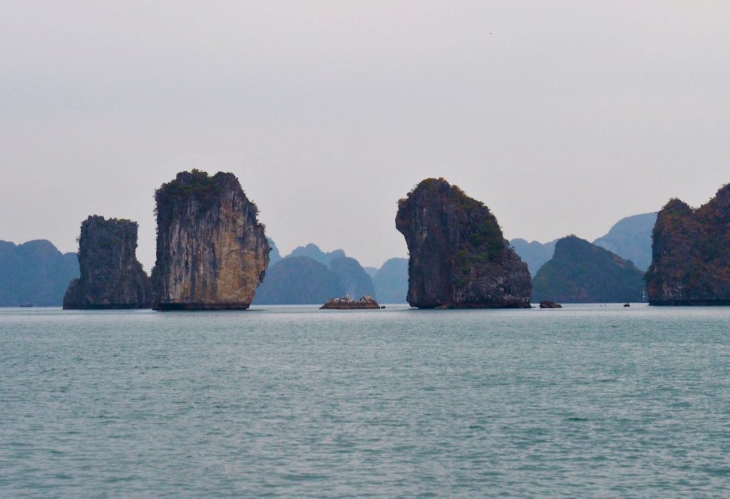 tour bahía de ha long